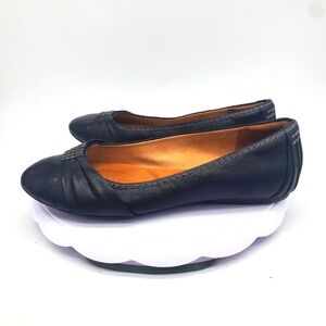 Clarks Shoes Women's 10M Artisan Collection Leather Black